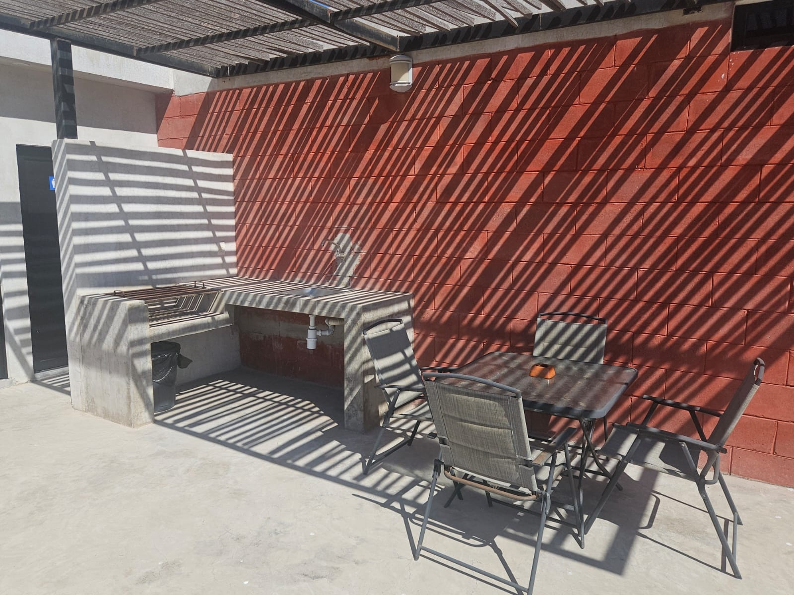 Departamento en venta a 3 cuadras de la playa y Malecón en Fracc. Ferrocarrilera Mazatlán