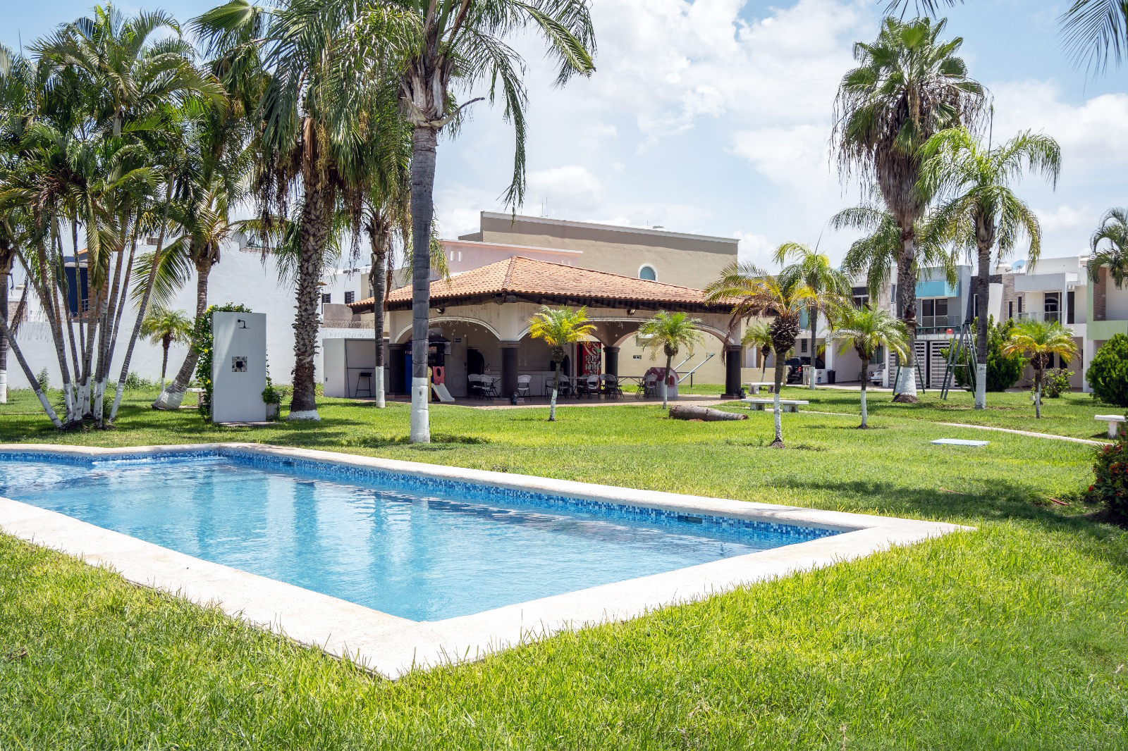 Casa en venta en Real del Valle cerca de Plaza Galerías Mazatlán