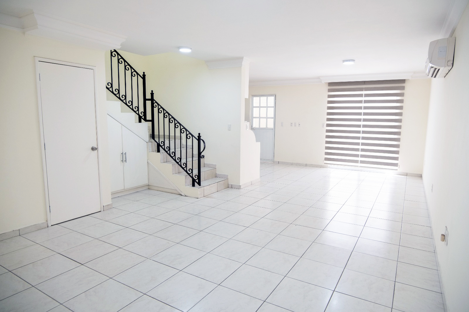 Casa en venta en Real del Valle cerca de Plaza Galerías Mazatlán